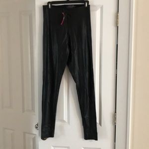 Commando leather leggings